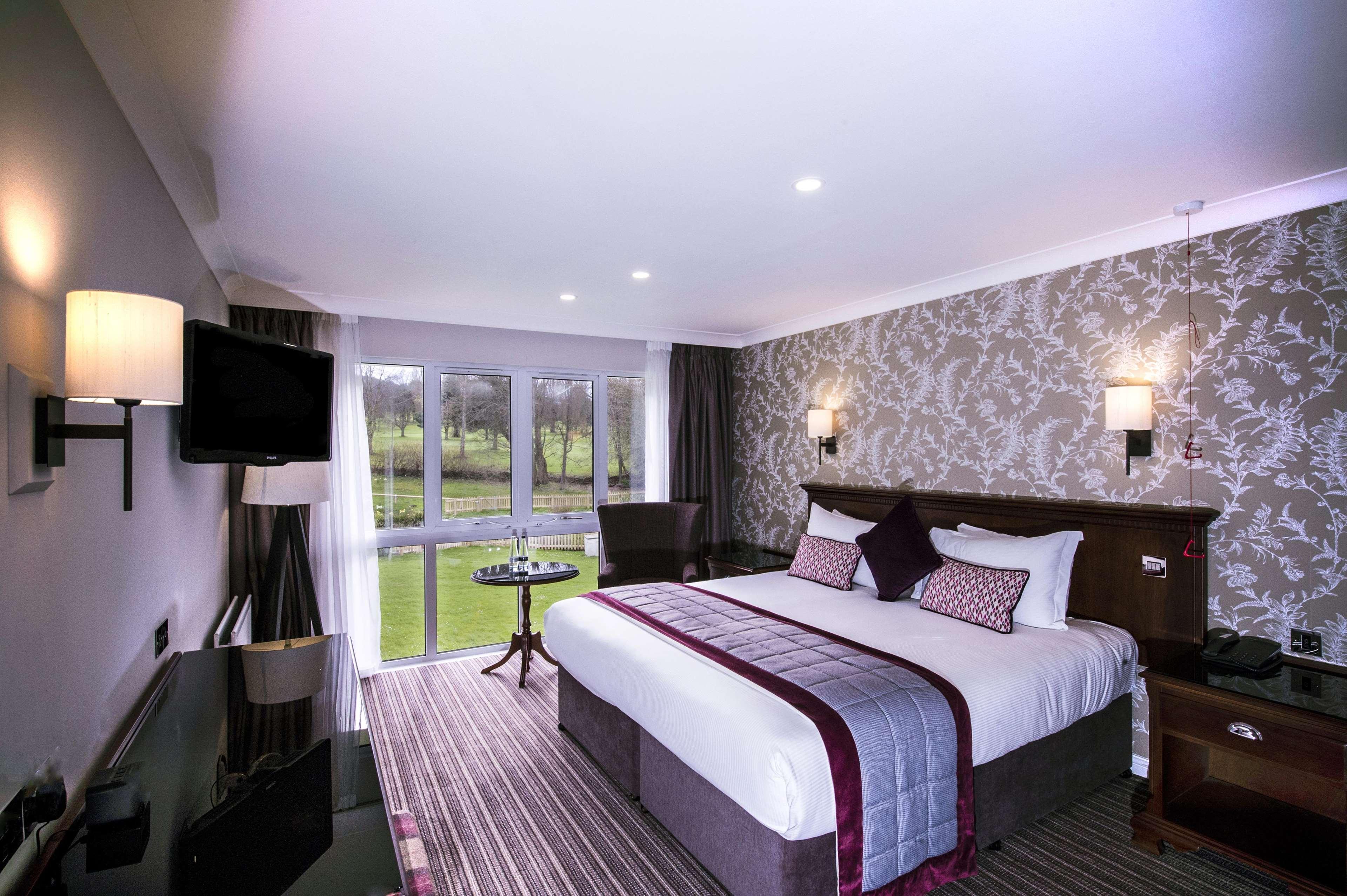 Doubletree By Hilton Cheltenham-Cotswolds Экстерьер фото
