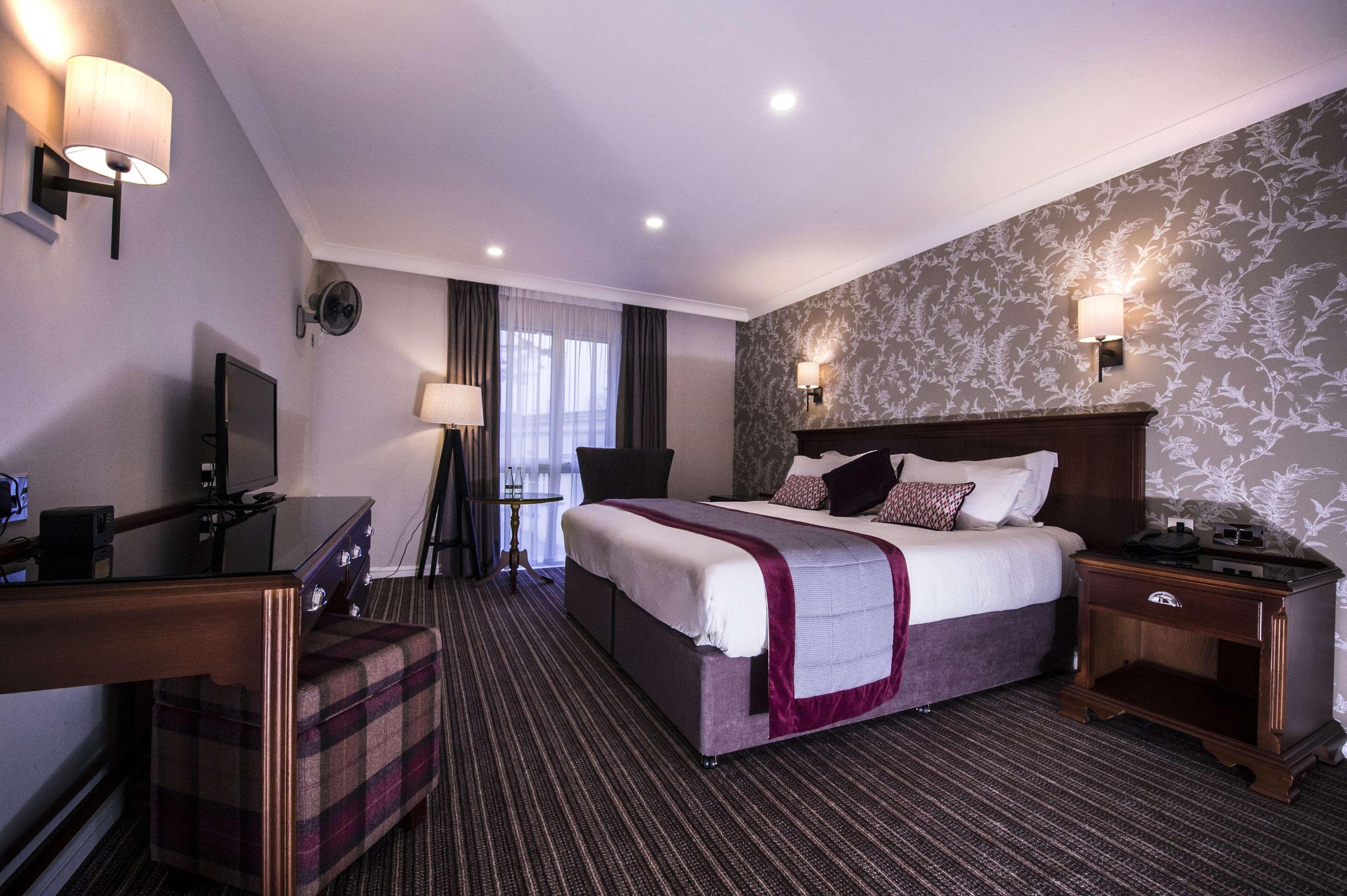 Doubletree By Hilton Cheltenham-Cotswolds Экстерьер фото
