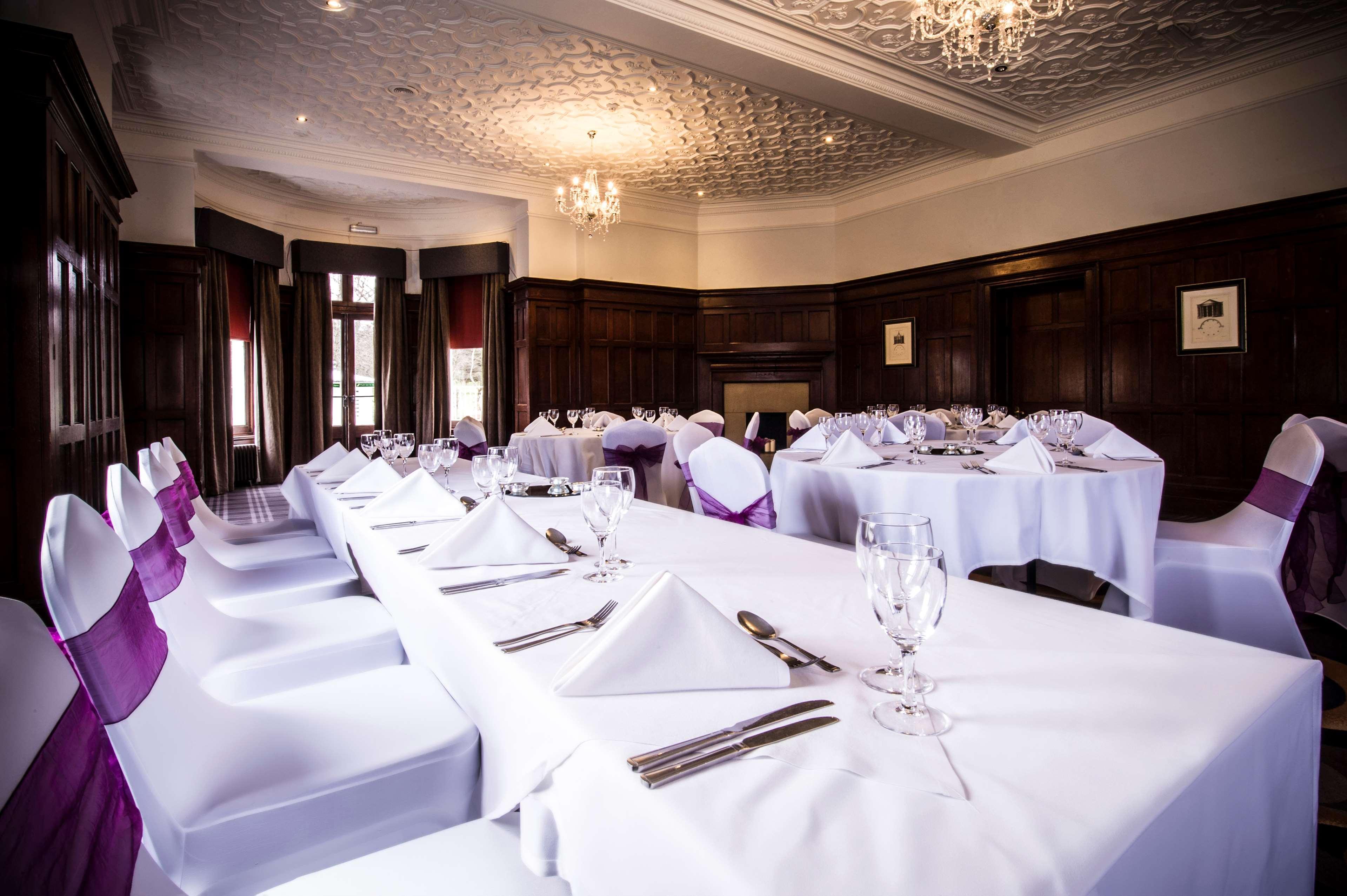 Doubletree By Hilton Cheltenham-Cotswolds Экстерьер фото