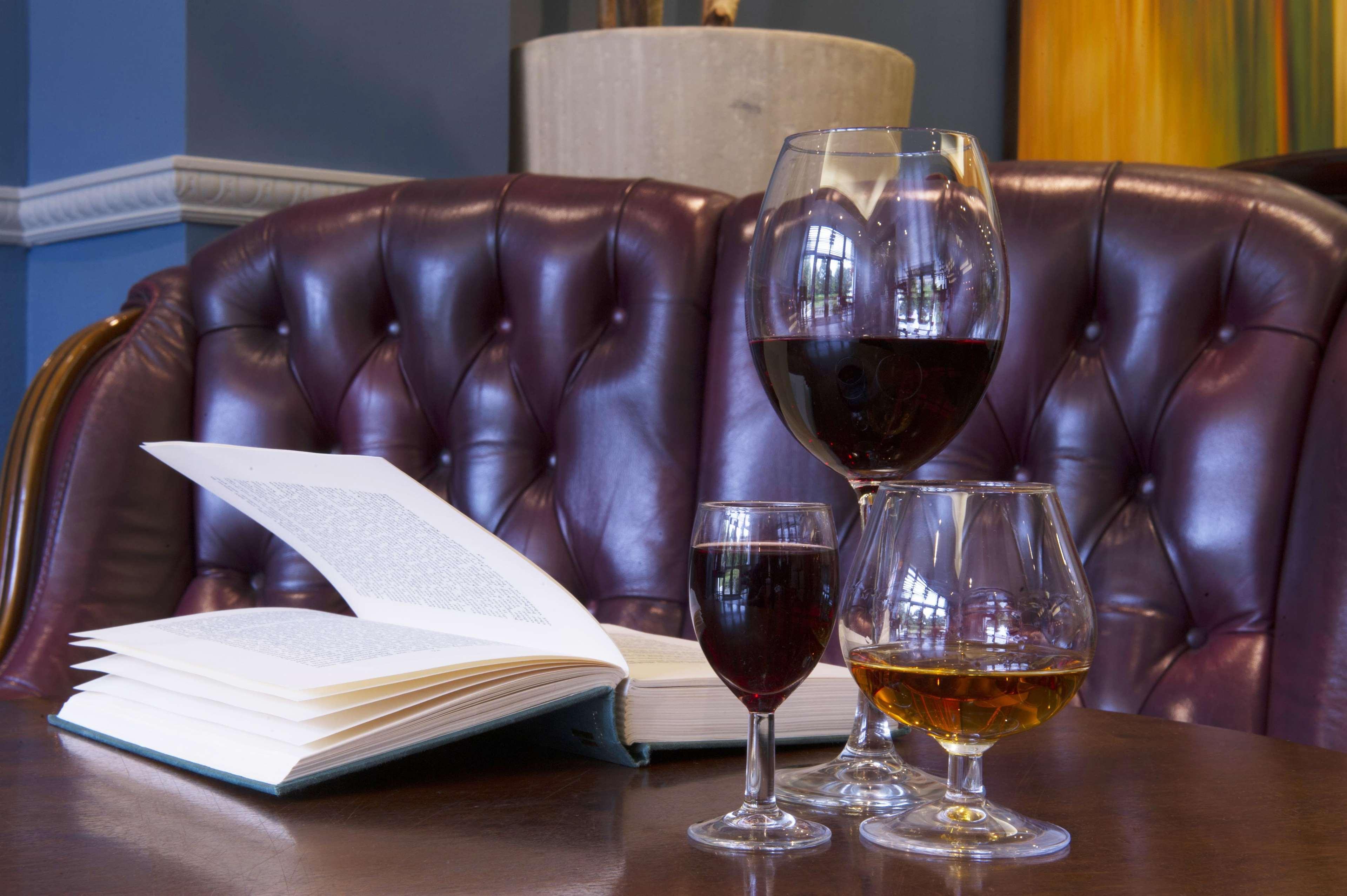 Doubletree By Hilton Cheltenham-Cotswolds Экстерьер фото