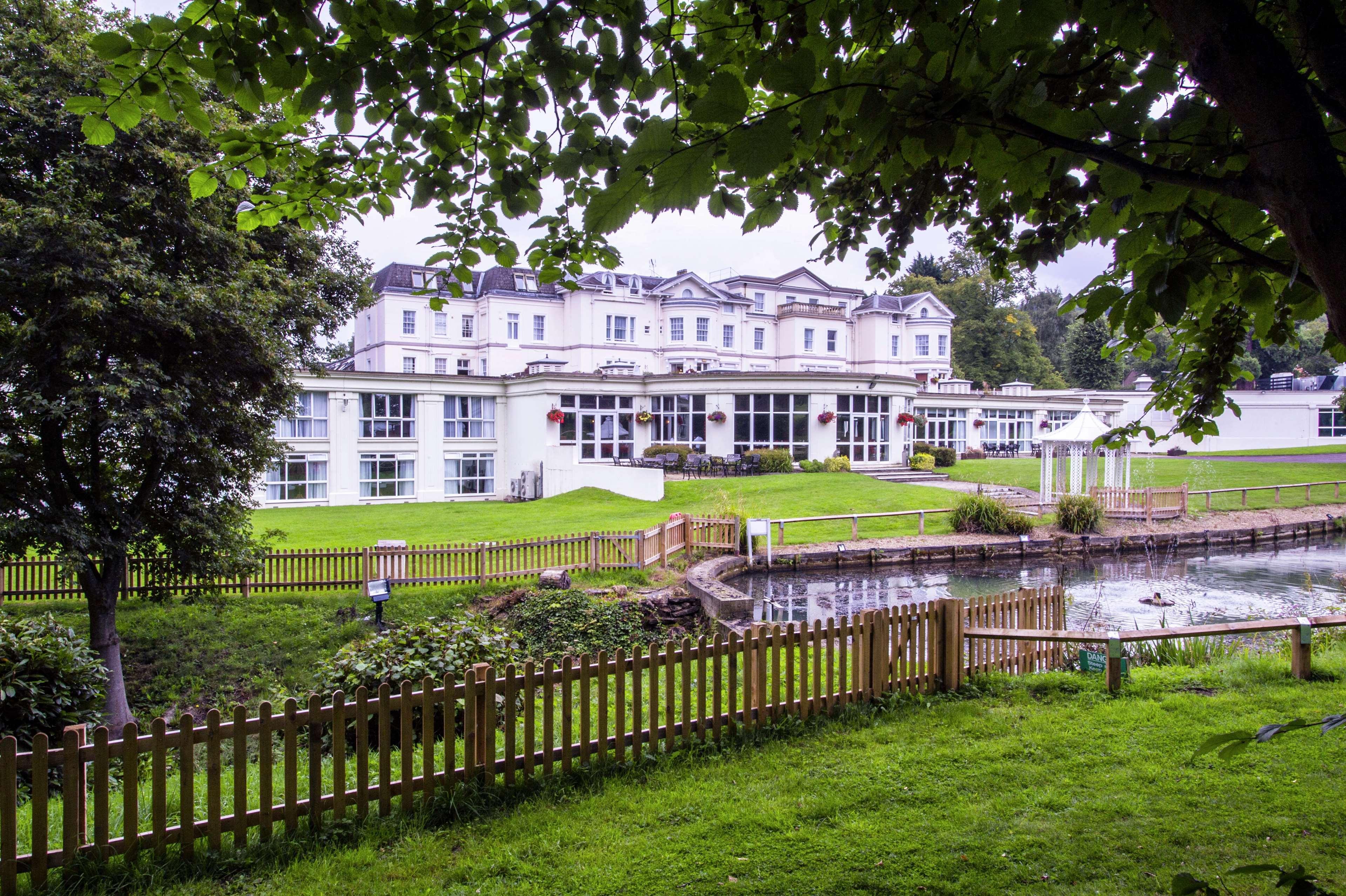 Doubletree By Hilton Cheltenham-Cotswolds Экстерьер фото