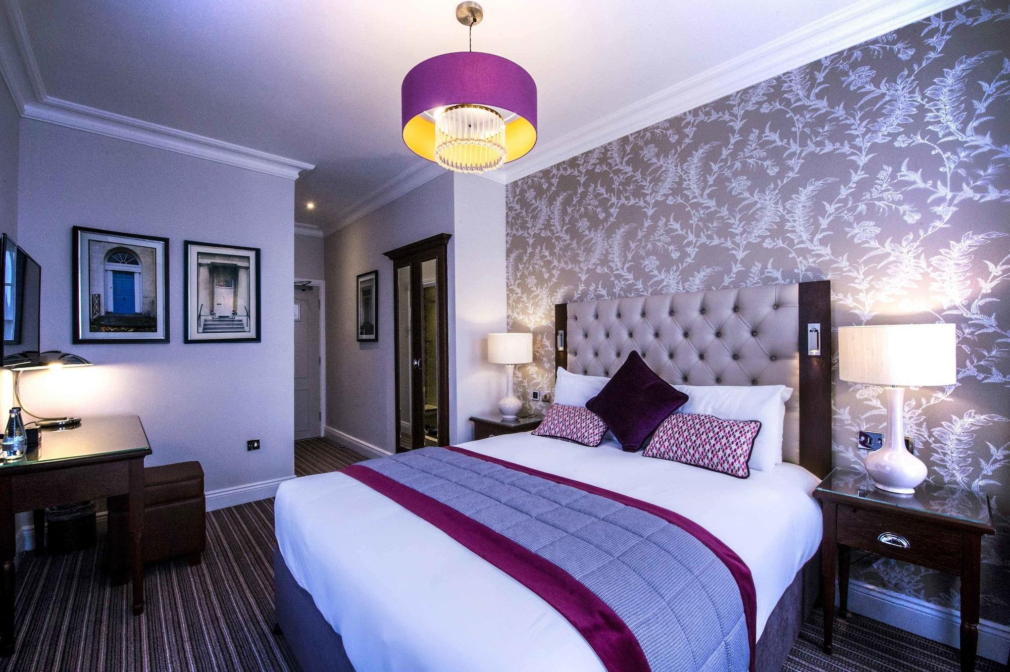 Doubletree By Hilton Cheltenham-Cotswolds Экстерьер фото