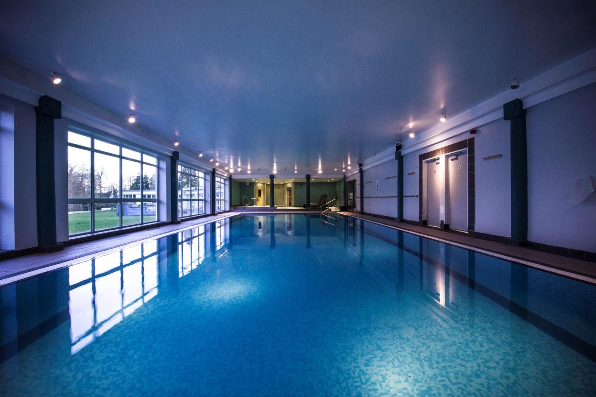 Doubletree By Hilton Cheltenham-Cotswolds Экстерьер фото