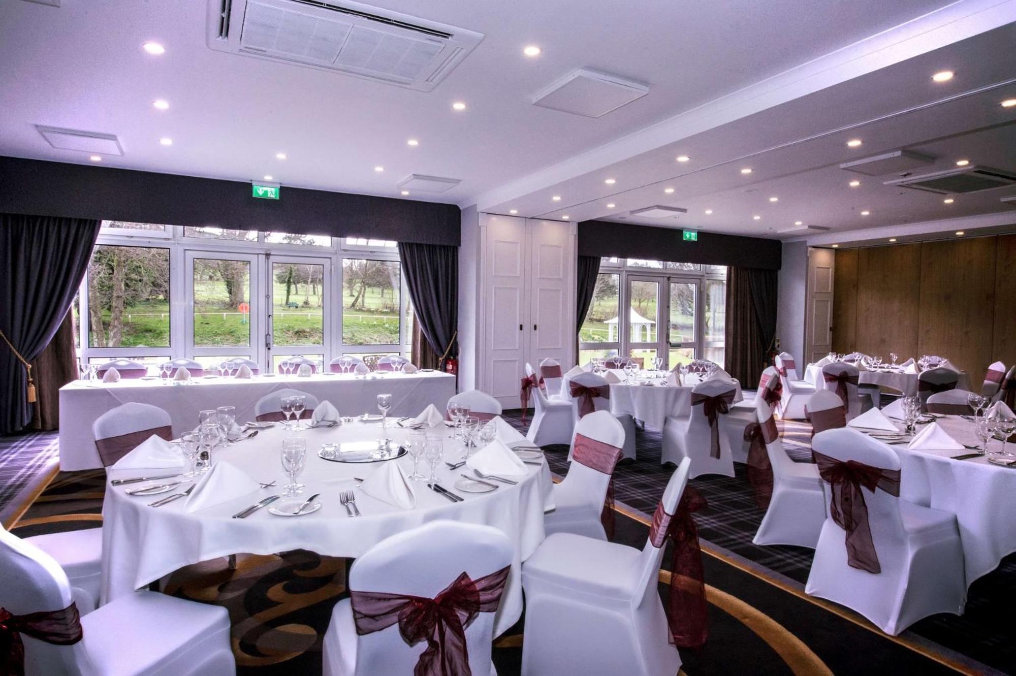 Doubletree By Hilton Cheltenham-Cotswolds Экстерьер фото